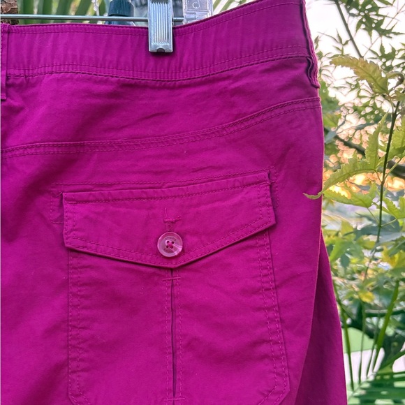Chico’s Fuchsia Convertible Poplin Pants Size 2.5 - Picture 6 of 11